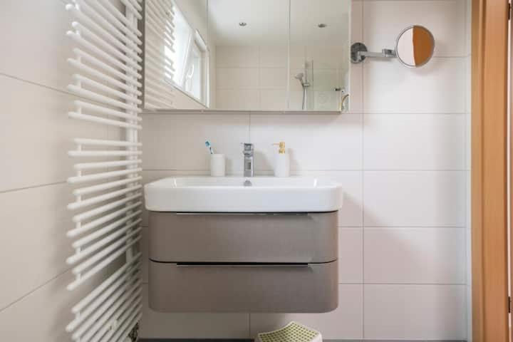 Schoenes Zimmer Im Charmanten Haus Berlin Exteriör bild